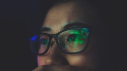 picture of close-up of person wearing glasses