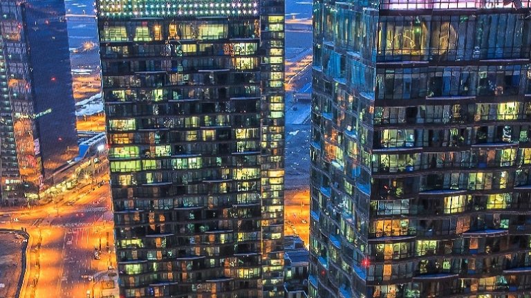 image of cityscape of SongDo South Korea at dusk